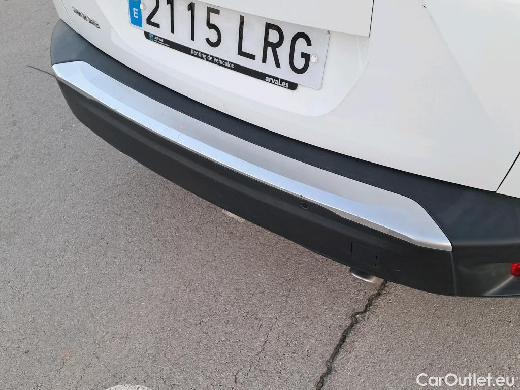  Peugeot  2008  Allure Pack 1.5 HDi 110CV MT6 E6d #23