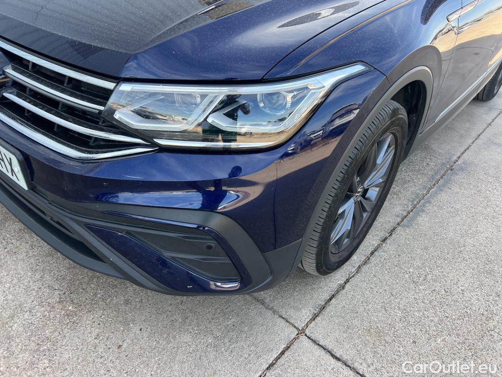  Volkswagen  Tiguan  Allspace Life 2.0 TDI 150CV AT7 E6d #26