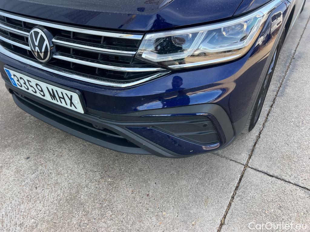  Volkswagen  Tiguan  Allspace Life 2.0 TDI 150CV AT7 E6d #27