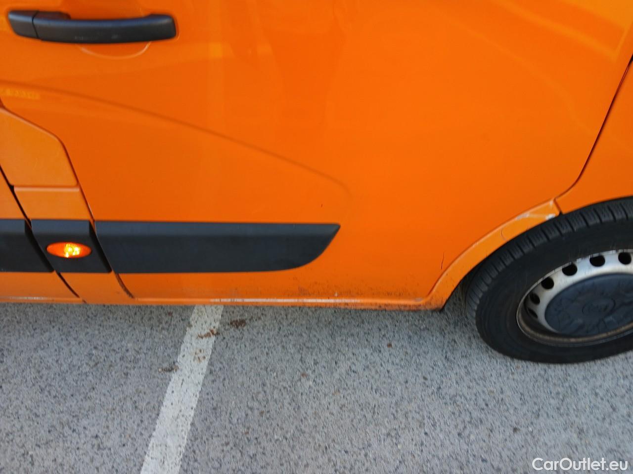  Opel  Movano OPEL  / 2019 / 4P / furgón 2.3 CDTI 99kW (150CV) L3 H2 F 3.5t DC #79