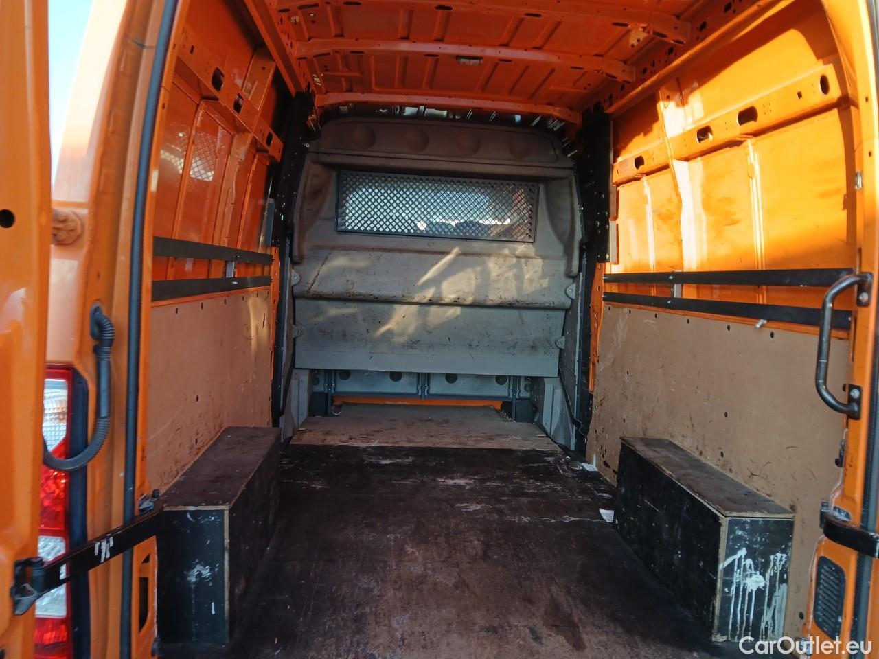  Opel  Movano OPEL  / 2019 / 4P / furgón 2.3 CDTI 99kW (150CV) L3 H2 F 3.5t DC #23