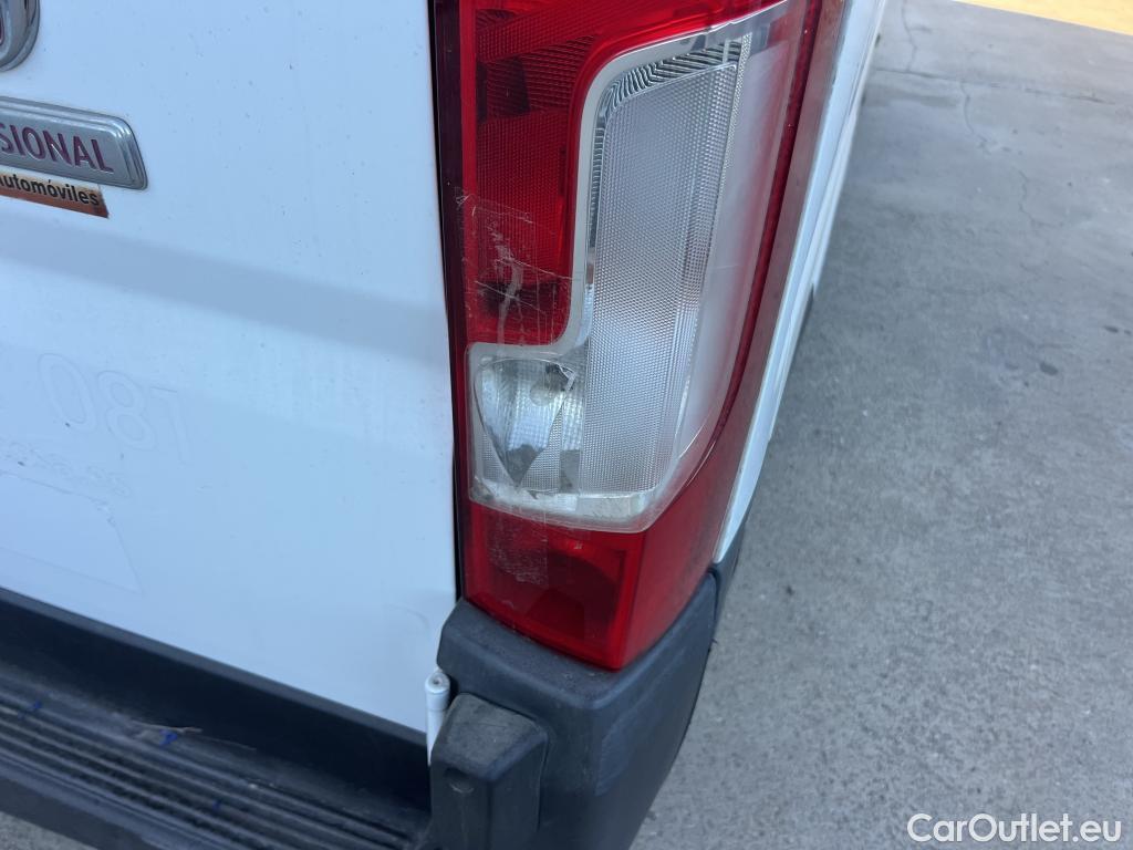  Fiat  Ducato FIAT  / 2014 / 4P / furgón 33 Medio Techo Alto 2.0 Mjet 85kW (115CV #12