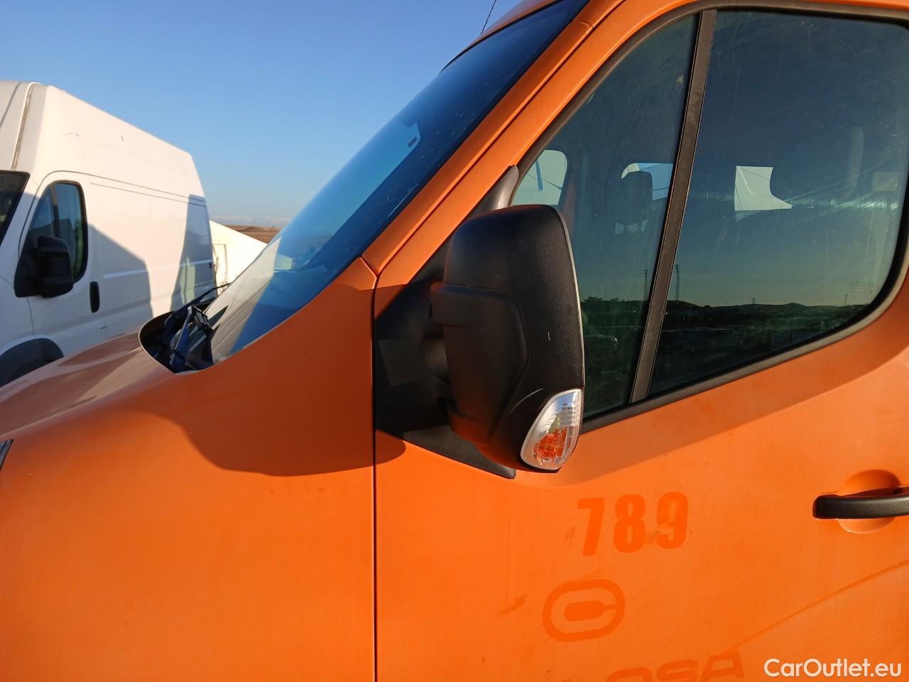  Opel  Movano OPEL  / 2019 / 4P / furgón 2.3 CDTI 99kW (150CV) L3 H2 F 3.5t DC #45