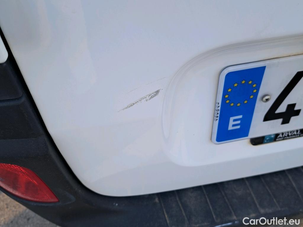  Renault  Kangoo  II Profesional 1.5 dCi 95CV MT6 E6dT #30