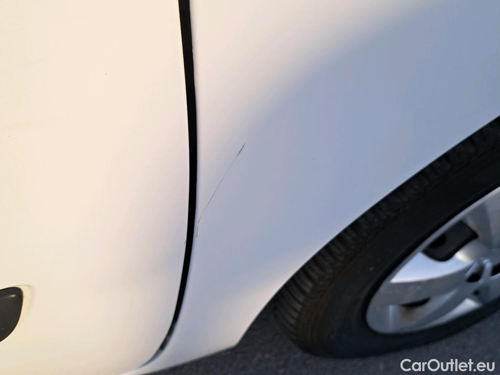  Renault  Kangoo  II Profesional 1.5 dCi 95CV MT6 E6dT #36