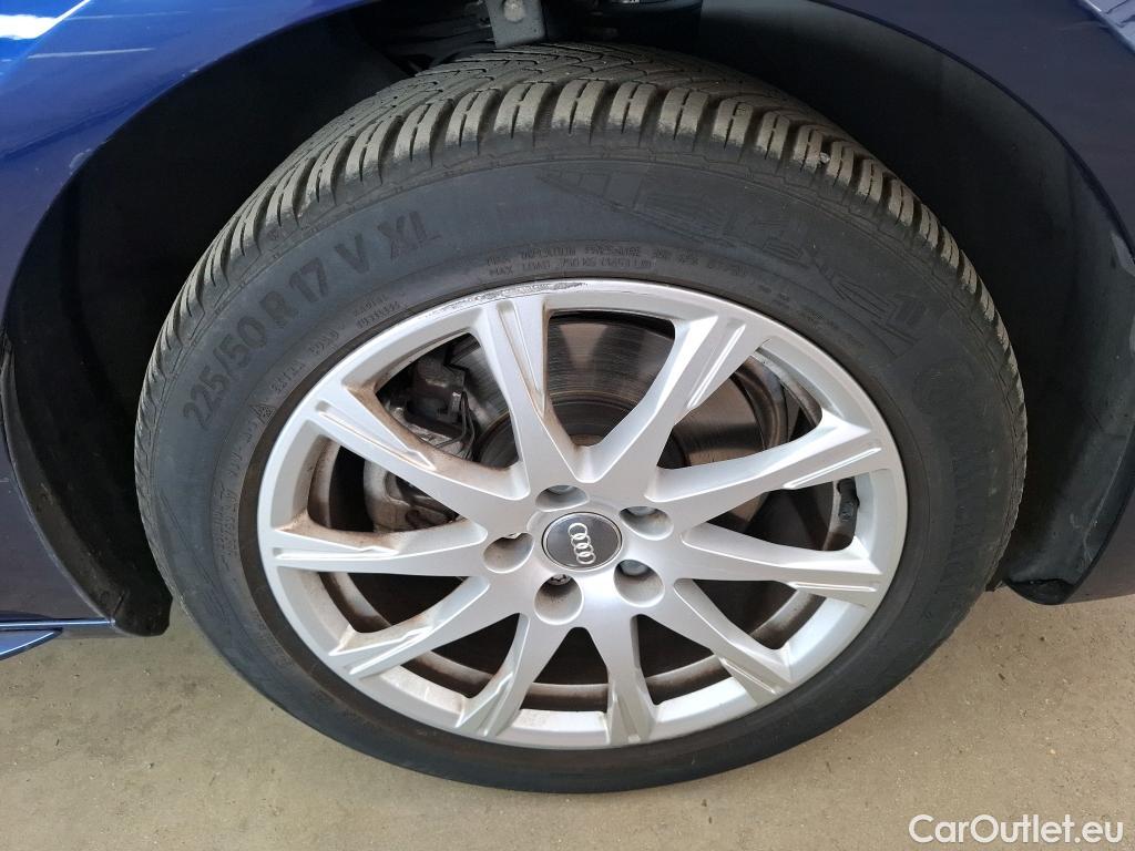  Audi  A4  Lim. 35 TDI Business line 2.0 TDI 165CV BVA7 E6dT #38