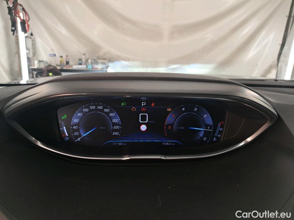  Peugeot  5008  Allure Business 1.5 HDi 130CV BVA8 E6dT #59