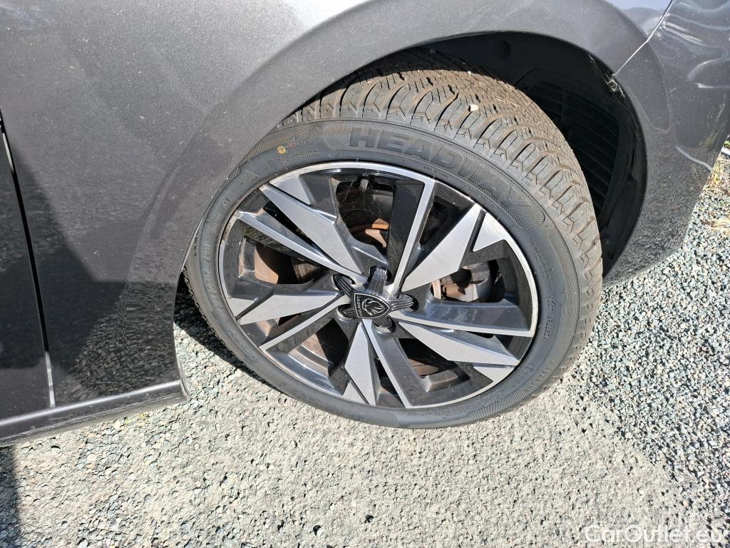  Peugeot  308 PEUGEOT  SW / 2021 / 5P / Break BlueHDi 130 EAT8 ALLURE #13