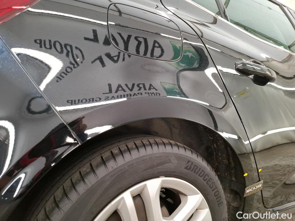  Renault  Megane  IV Berline 5pt. Business 1.5 dCi 115CV BVM6 E6dT #1