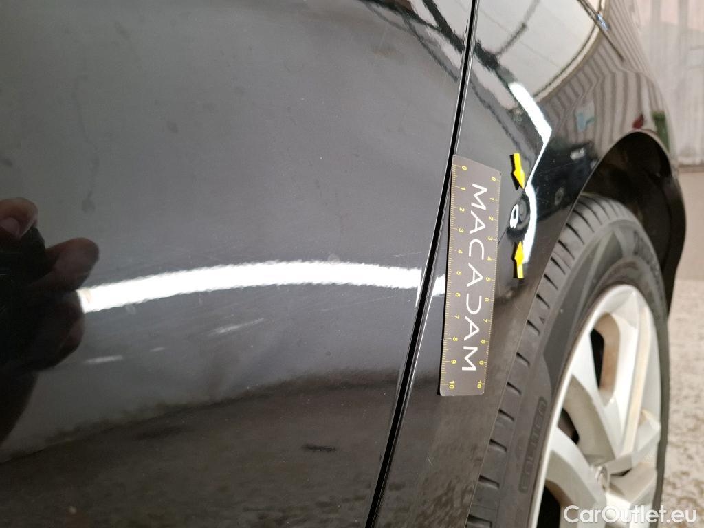  Renault  Megane  IV Berline 5pt. Business 1.5 dCi 115CV BVM6 E6dT #14