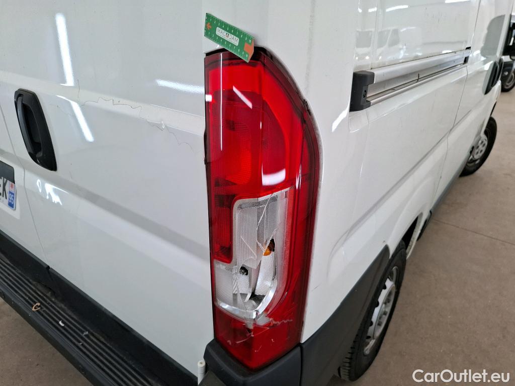  Peugeot  Boxer PEUGEOT  VU 4p Fourgon BLUEHDI 110 PREMIUM 330 L1H1 #21