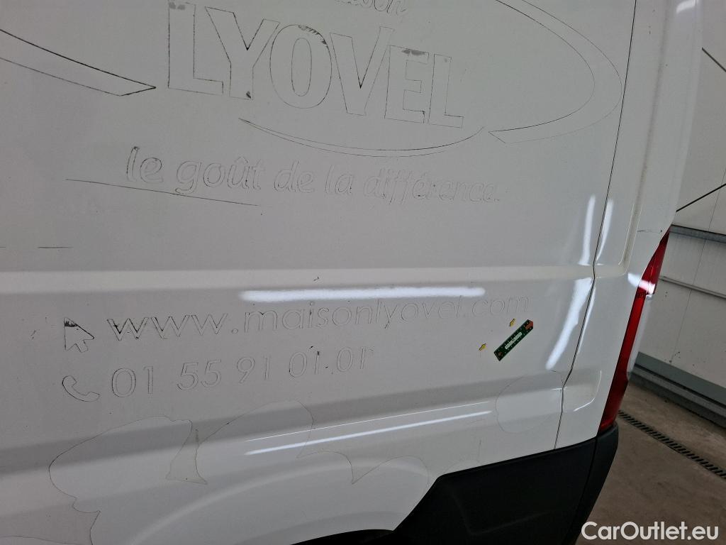  Peugeot  Boxer PEUGEOT  VU 4p Fourgon BLUEHDI 110 PREMIUM 330 L1H1 #29