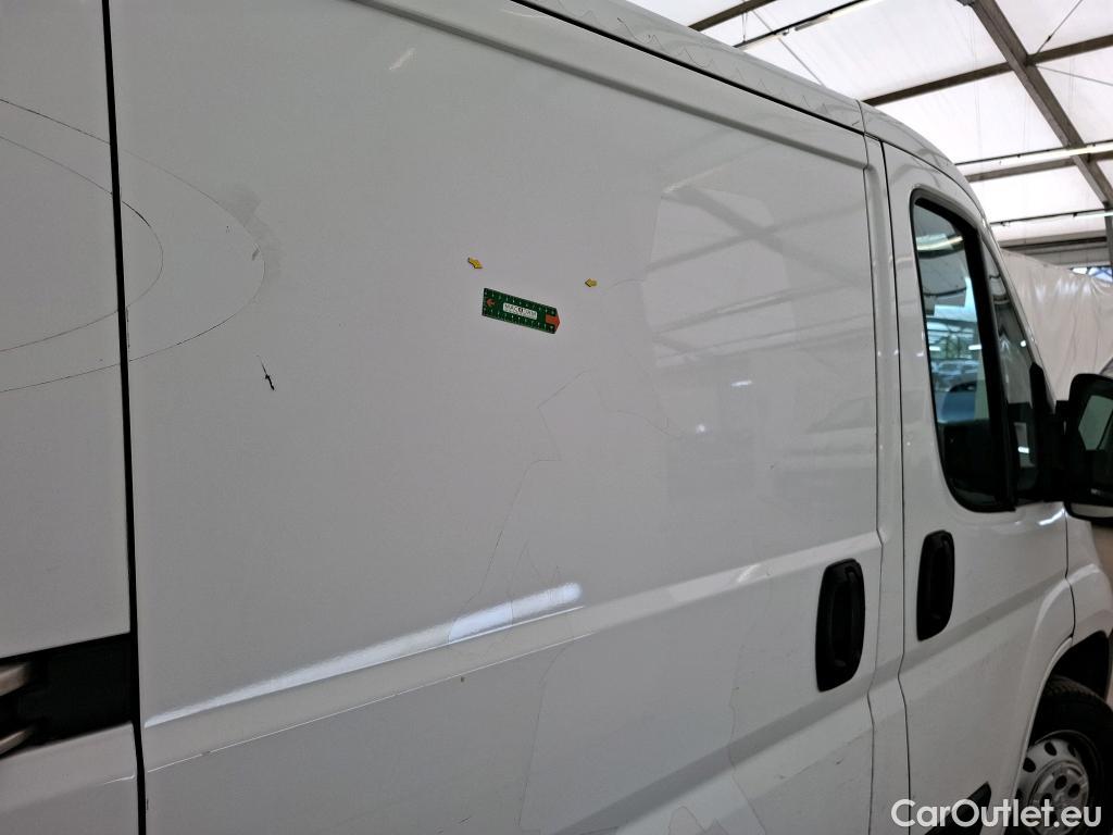  Peugeot  Boxer PEUGEOT  VU 4p Fourgon BLUEHDI 110 PREMIUM 330 L1H1 #19