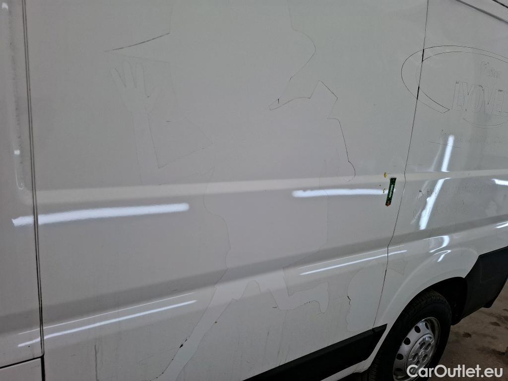  Peugeot  Boxer PEUGEOT  VU 4p Fourgon BLUEHDI 110 PREMIUM 330 L1H1 #42