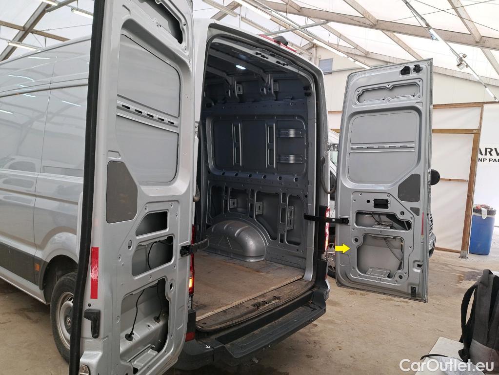  Volkswagen  Crafter VOLKSWAGEN  VU 4p Fourgon 2.0 TDI 177 35 L3H3 Busi Line Plus BVA8 #20