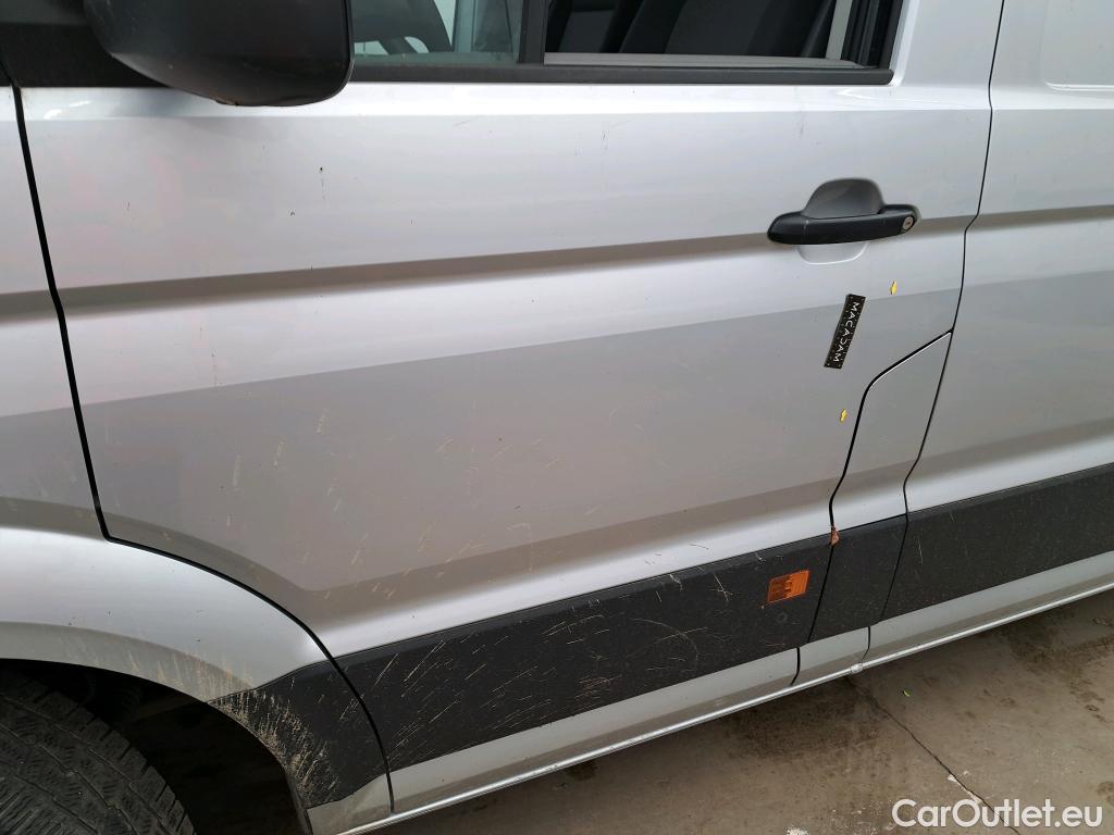  Volkswagen  Crafter VOLKSWAGEN  VU 4p Fourgon 2.0 TDI 177 35 L3H3 Busi Line Plus BVA8 #11