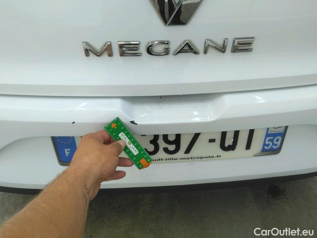  Renault  Megane  IV Berline 5pt. Société Air Nav 1.5 dCi 90CV BVM6 E6 #19