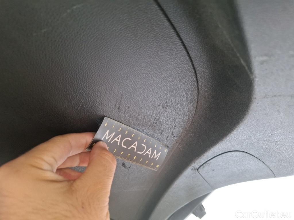  Renault  Megane  IV Berline 5pt. Société Air Nav 1.5 dCi 90CV BVM6 E6 #8