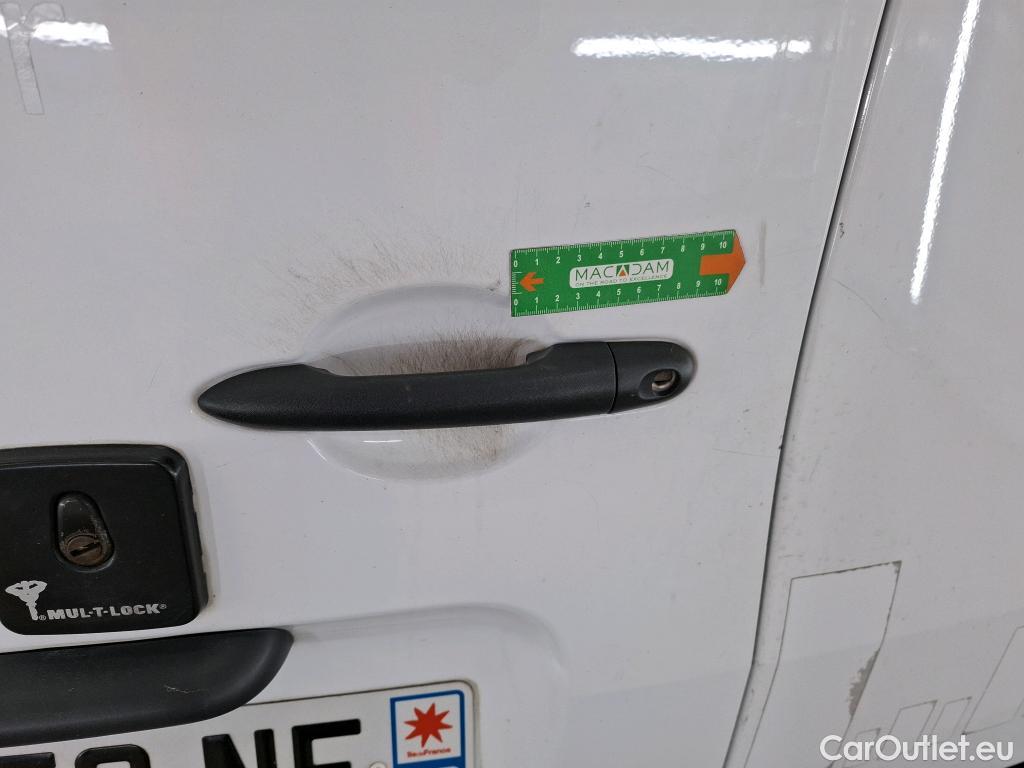  Renault  Kangoo  II Express Grand Confort (L1) 1.5 dCi 80CV BVM6 E6dT #11