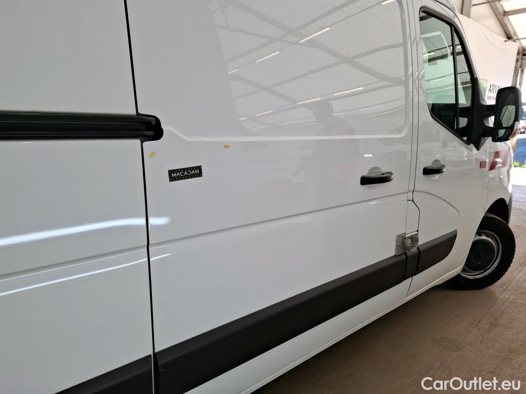  Renault  Master RENAULT TRUCKS  / 4P / Fourgon tôlé TRUCKS  RED VAN FWD 3T5 E6 L2H2 TRUCKS #4