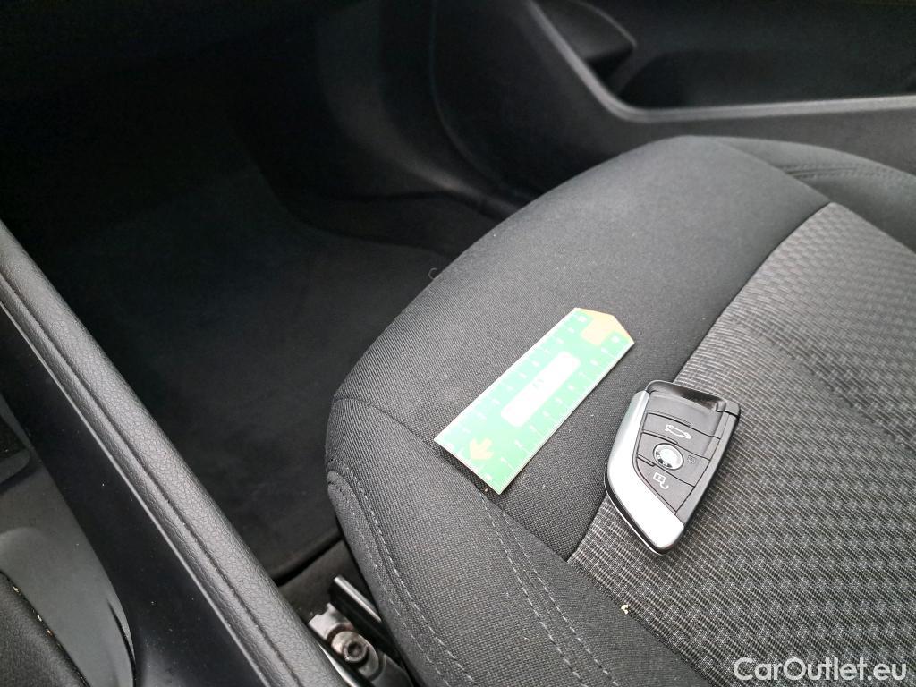  Bmw  X1 Série  sDrive18d Lounge 2.0 150CV E6d #7
