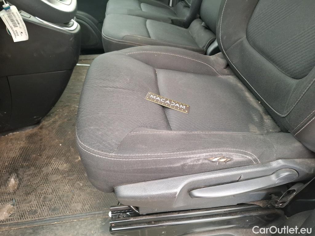  Renault  Trafic  Fourgon Grand Confort L1H1 1000 1.6 dCi 120CV BVM6 E6dT #42