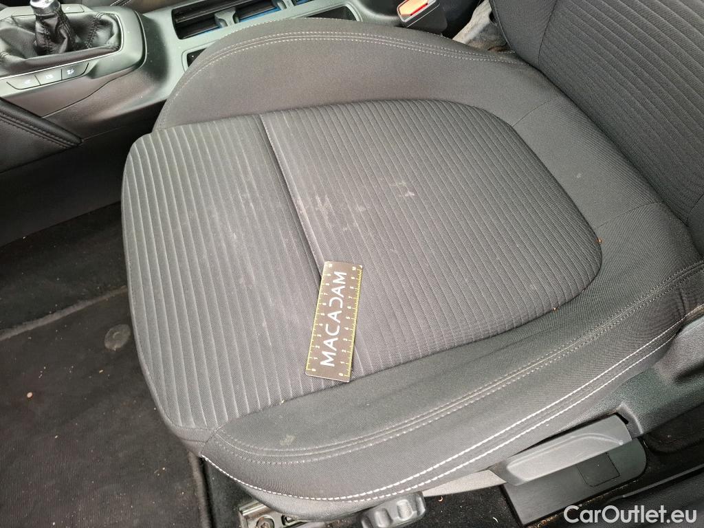  Ford  Focus  Berline Titanium 1.5 EcoBlue 120CV BVM6 E6dT #7