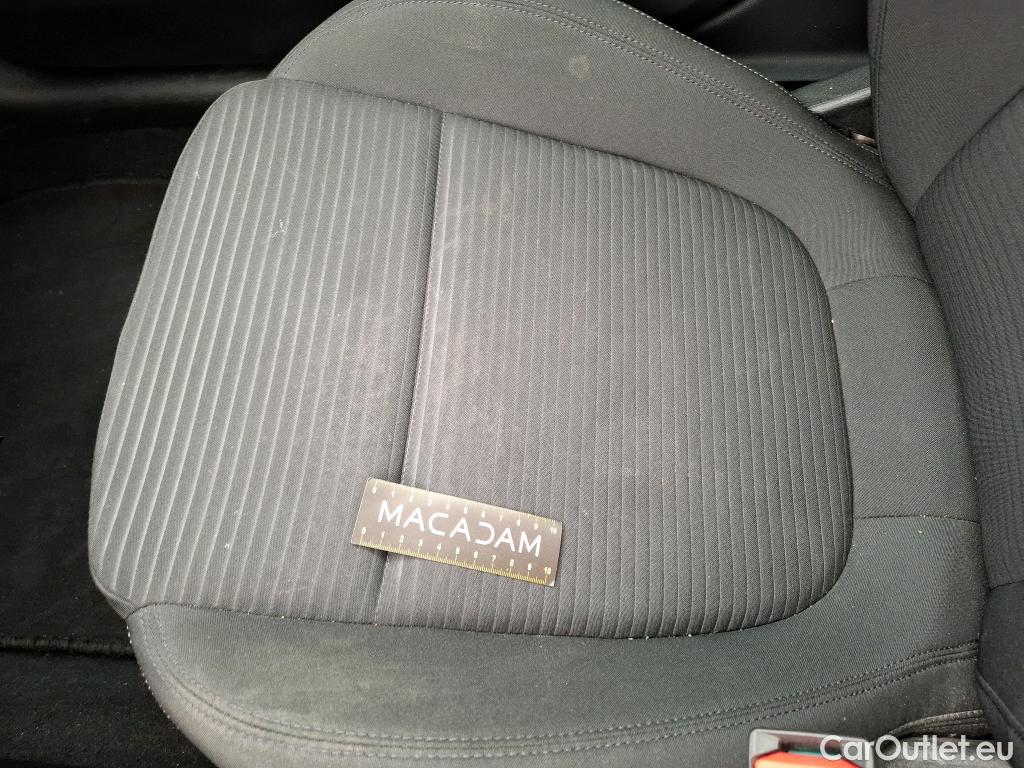  Ford  Focus  Berline Titanium 1.5 EcoBlue 120CV BVM6 E6dT #6