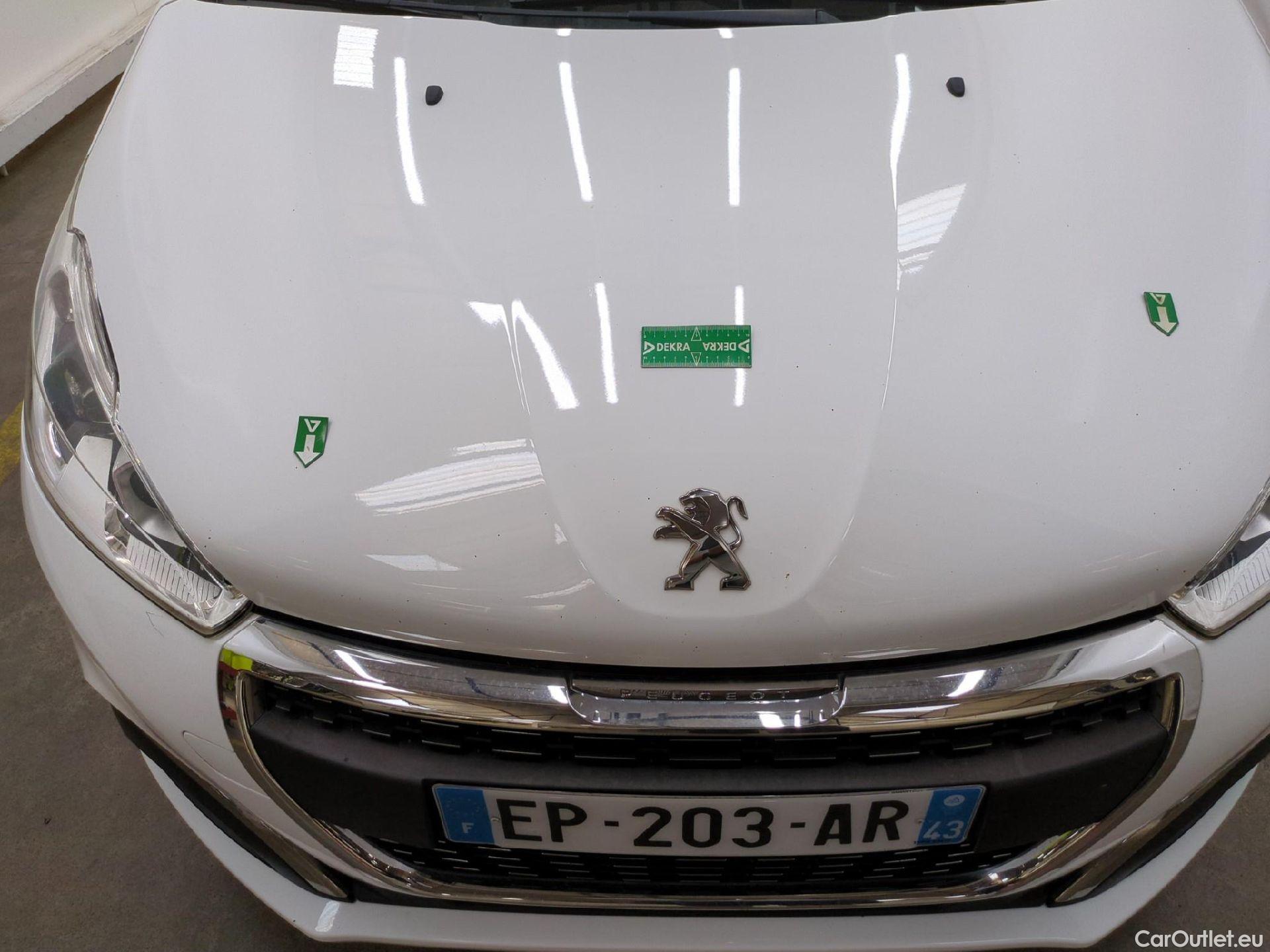  Peugeot  208  Allure Business 1.2 PureTech 110CV BVM5 E6 #9
