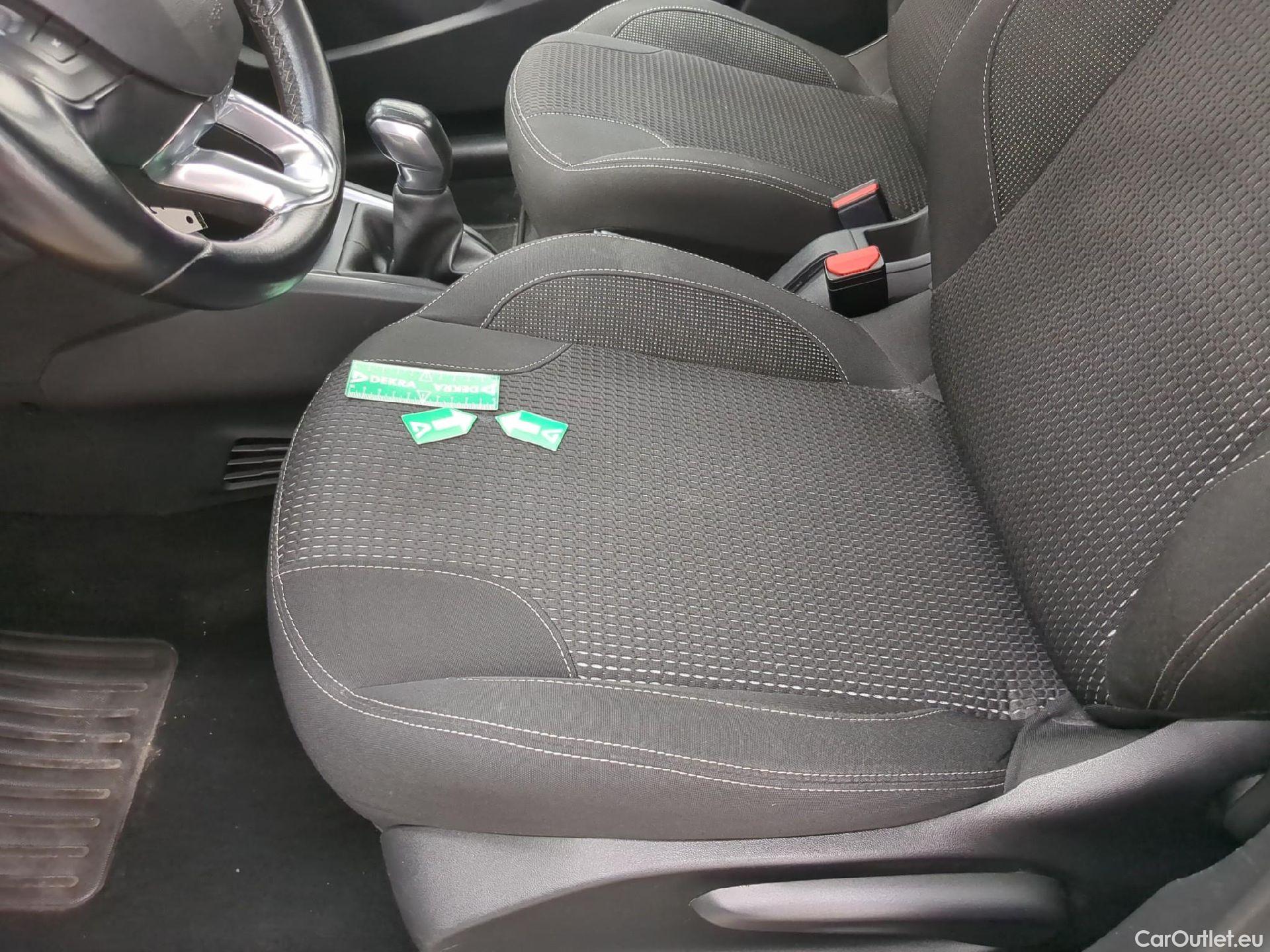  Peugeot  208  Allure Business 1.2 PureTech 110CV BVM5 E6 #9