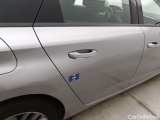  Peugeot  308 Peugeot  SW 1.2 PureTech 110 S&S Active Pack 5d #43