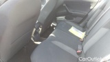  Volkswagen  Polo 1.0 TSI Life #8