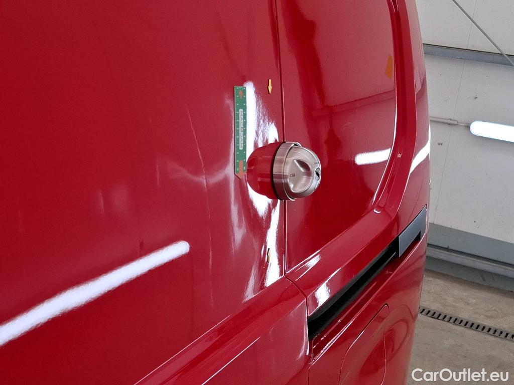  Citroen  Berlingo  Fourgon Driver M 650 1.2 PureTech 130CV BVA8 E6d #4