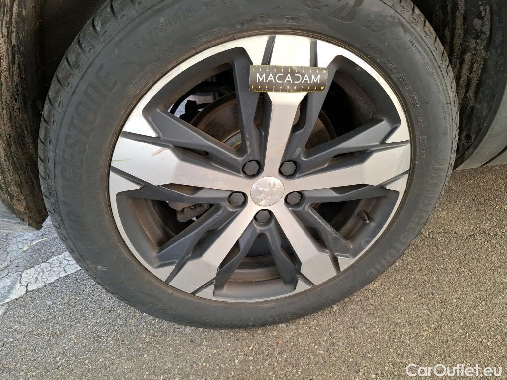  Peugeot  5008  Allure Pack 1.5 HDi 130CV BVA8 7 Sieges E6d #7