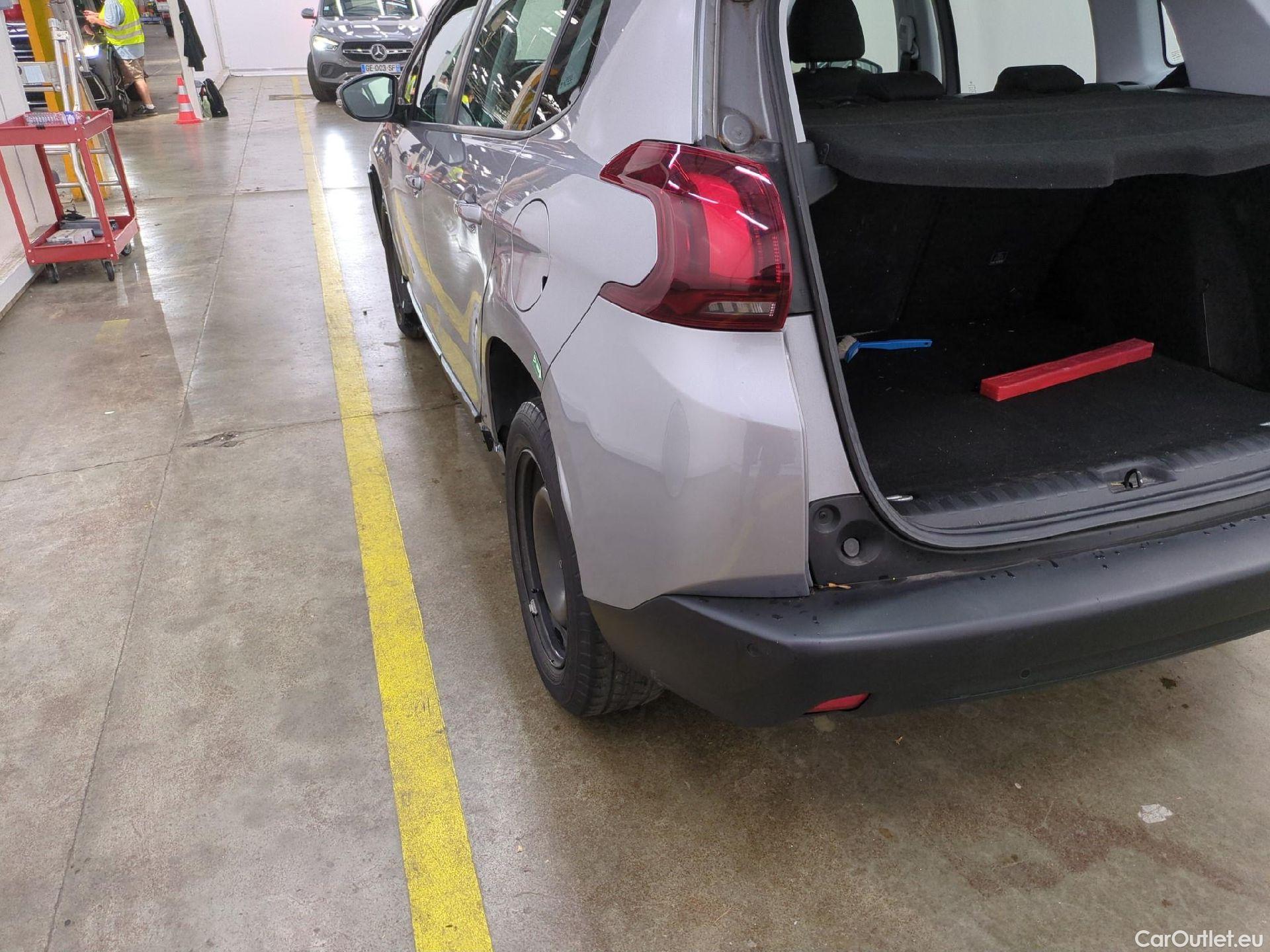  Peugeot  2008  Active Business 1.5 HDi 100CV BVM5 E6dT #21