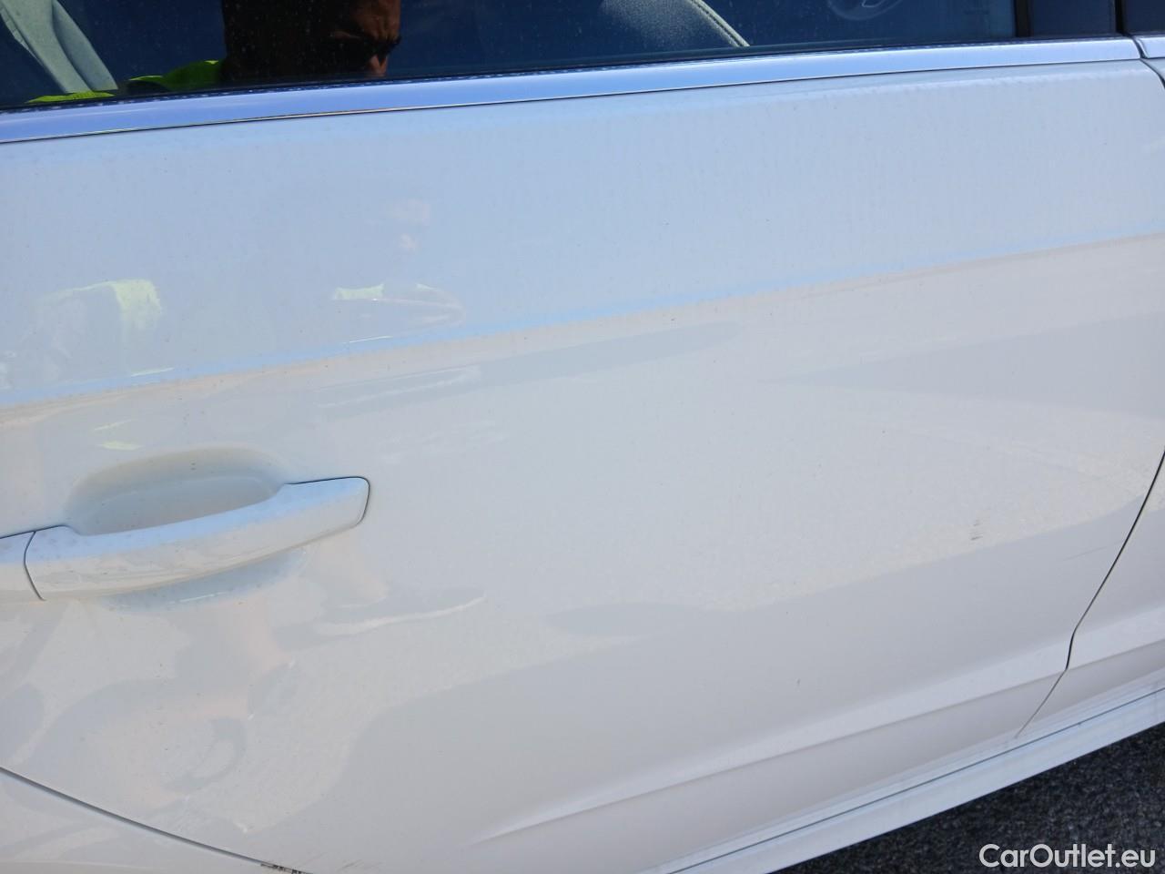  Audi  A3 AUDI  / 2016 / 5P / berlina con portón Sportback S line 30 TFSI 85kW (116CV) #18