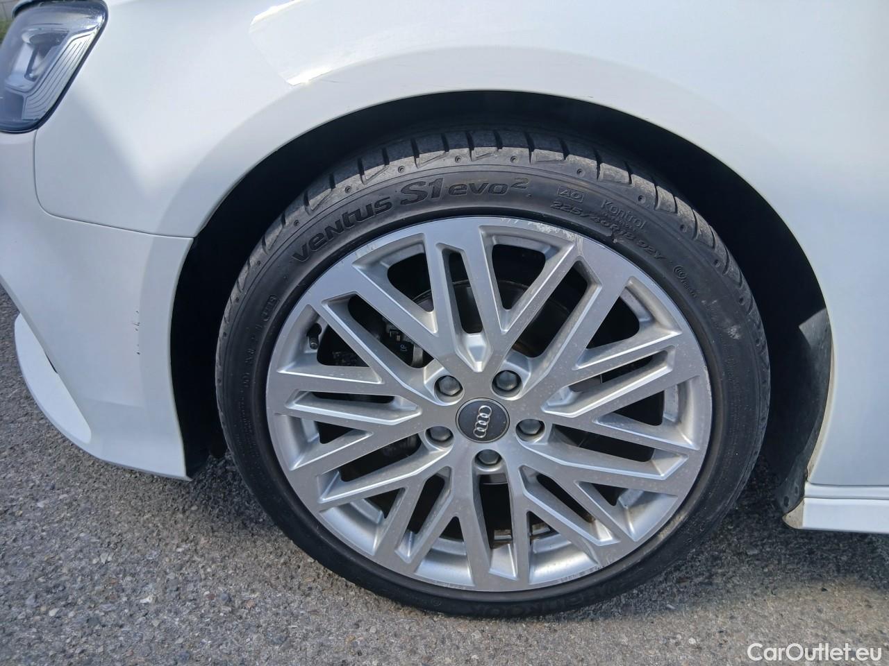  Audi  A3 AUDI  / 2016 / 5P / berlina con portón Sportback S line 30 TFSI 85kW (116CV) #4