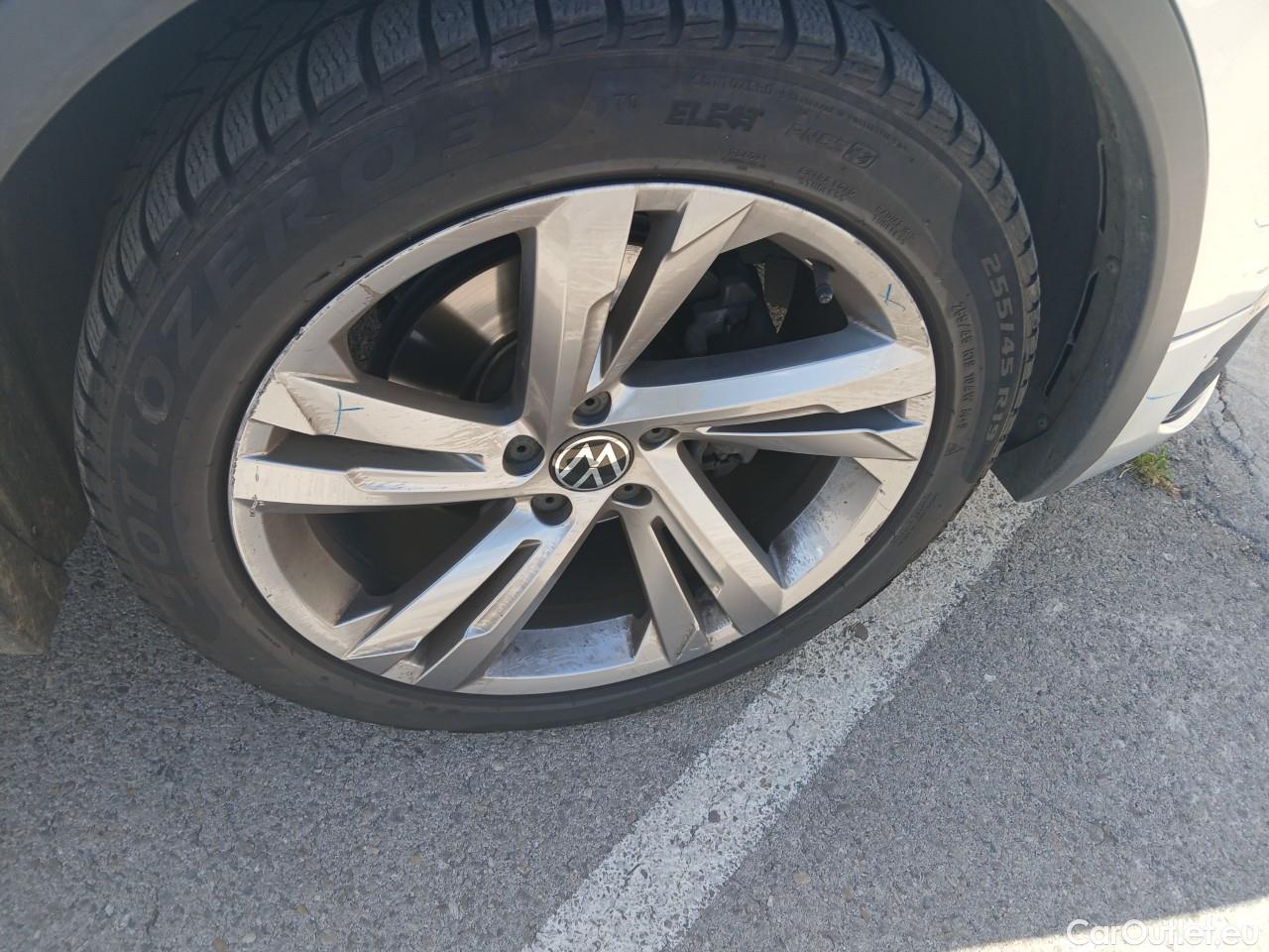  Volkswagen  Tiguan  R-Line 2.0 TDI 150CV AT7 E6d #30