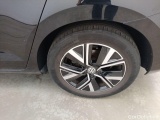  Volkswagen  Touran Volkswagen  1.5 TSi Highline 5d #94