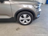  Volvo  XC 40 VOLVO XC40 / 2017 / 5P / SUV T3 AUTOMATICO MOMENTUM PRO #31