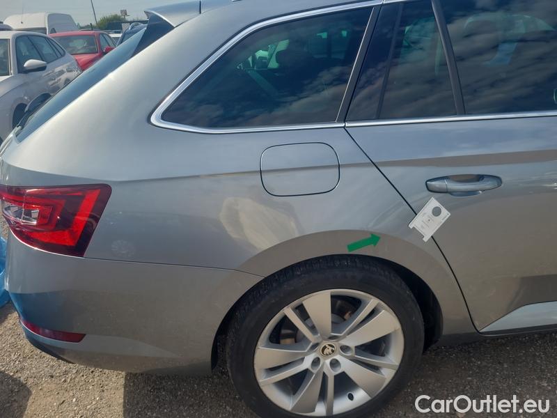  Skoda  Superb  Combi (3V5)(2015)  Com.2.0TDI 140 Style 4x4 AT #4