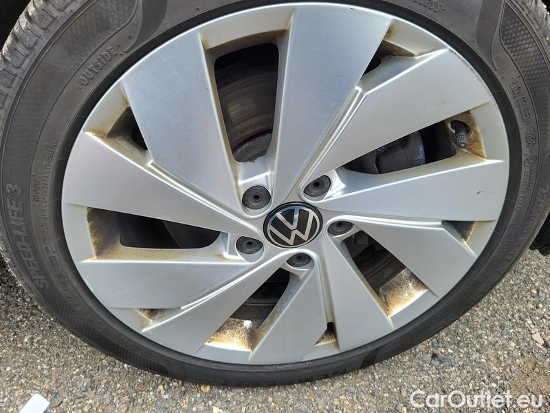  Volkswagen  Golf   Var.2.0TDI 110 Style AT #12