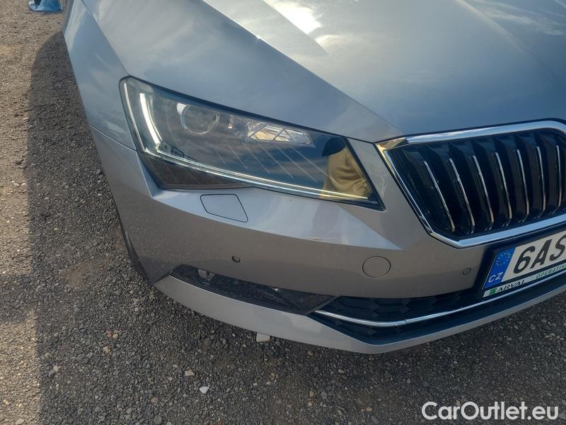  Skoda  Superb  Combi (3V5)(2015)  Com.2.0TDI 140 Style 4x4 AT #3