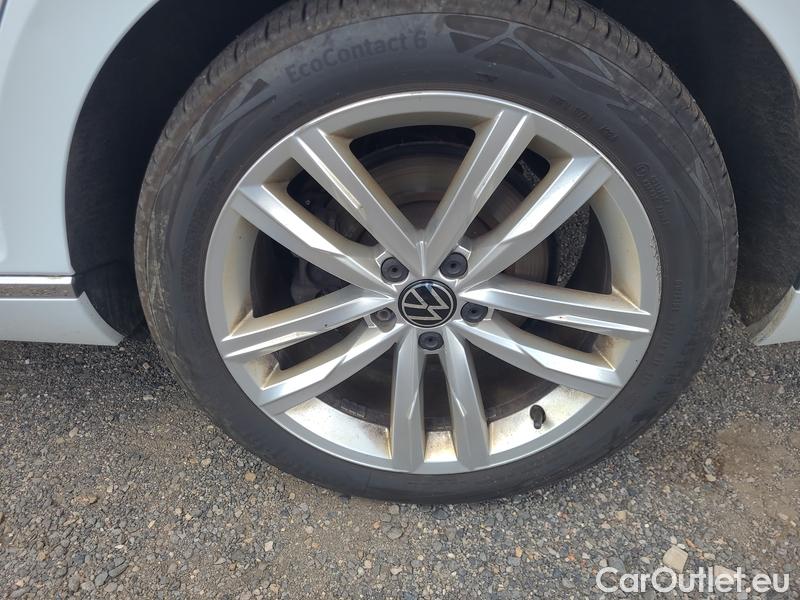  Volkswagen  Passat  Variant (CB5) (2019) Pas.Var.2.0TDI 147 Eleg. 4M AT #20
