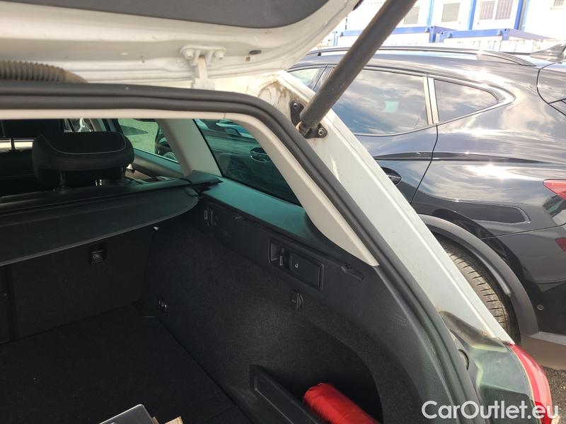  Volkswagen  Passat  Variant (CB5) (2019) Pas.Var.2.0TDI 147 Eleg. 4M AT #29
