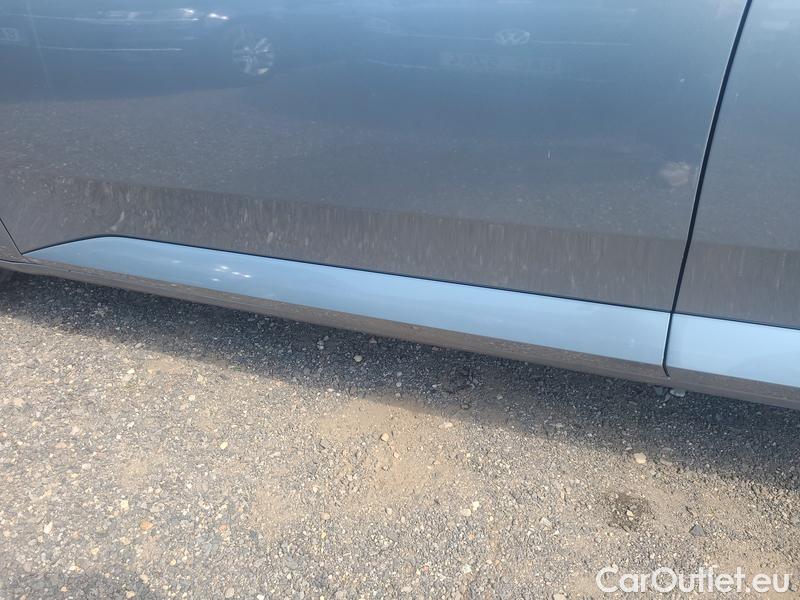  Skoda  Superb  Combi (3V5)(2015)  Com.2.0TDI 140 Style 4x4 AT #11