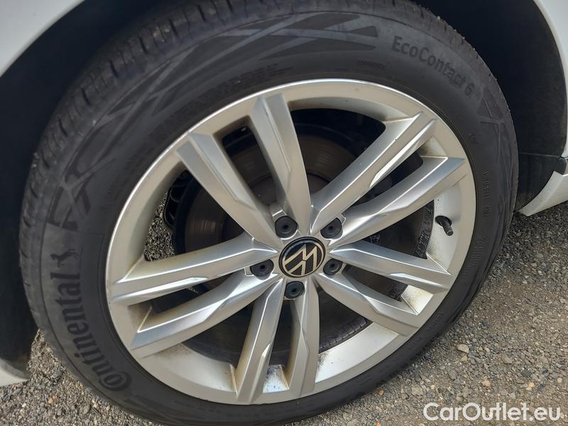  Volkswagen  Passat  Variant (CB5) (2019) Pas.Var.2.0TDI 147 Eleg. 4M AT #34