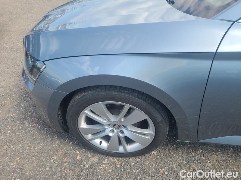 Skoda  Superb  Combi (3V5)(2015)  Com.2.0TDI 140 Style 4x4 AT #16