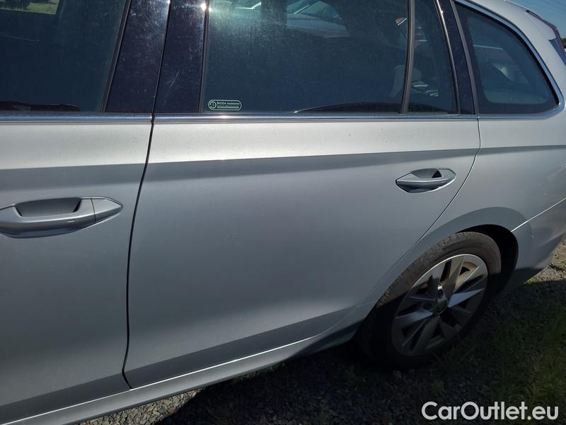  Skoda  Octavia  Combi (NX3)(2020) Oct.Combi 1.5TSI 110 Style #9