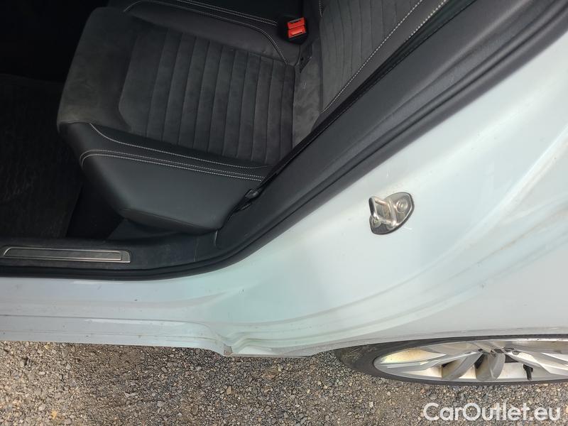  Volkswagen  Passat  Variant (CB5) (2019) Pas.Var.2.0TDI 147 Eleg. 4M AT #18